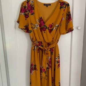 Mustard yellow flower detailed flowy dress